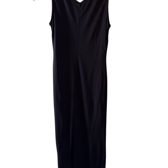 ann Taylor Petites Dresses & Skirts - Ann Taylor Black Sleeveless Maxi Sleeveless Dress SZ 4P VNeck Flattering